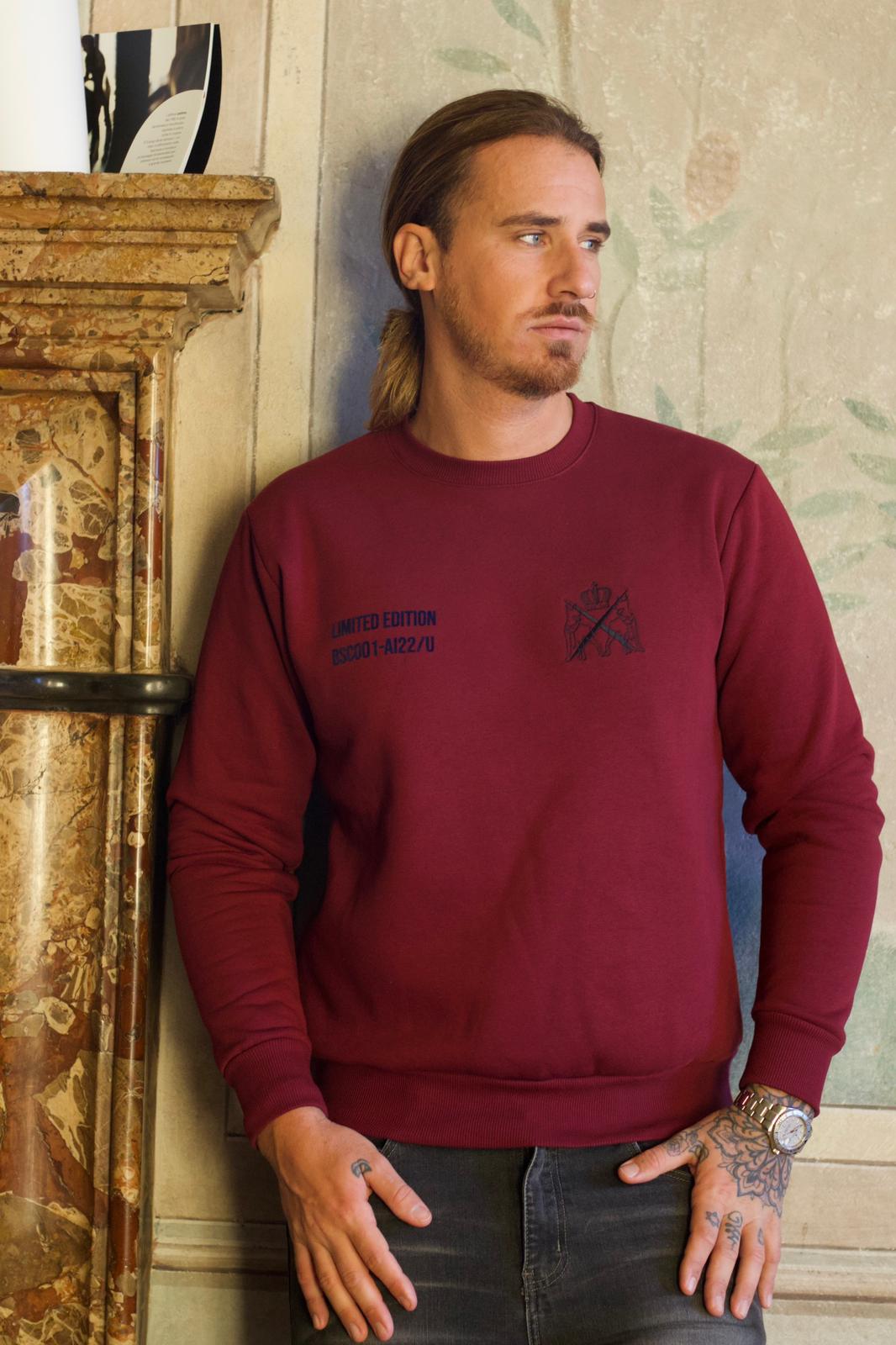 Limited edition FW22 sweatshirt